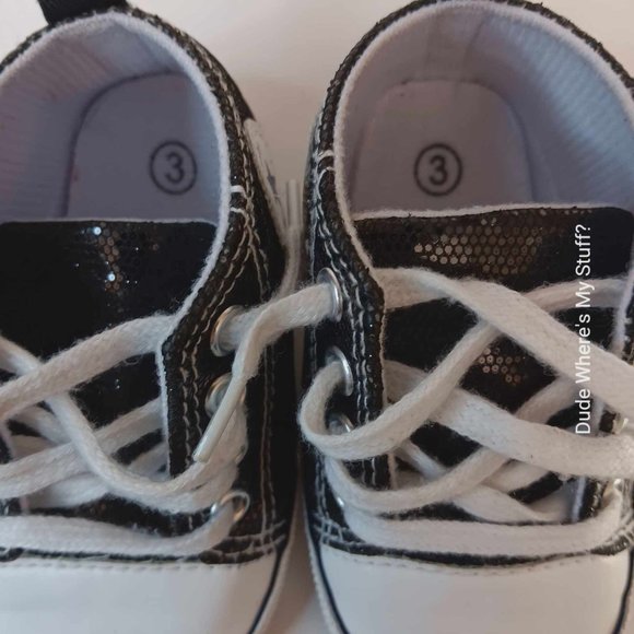 BABY BABY - BLACK & WHITE SPARKLE SNEAKER SHOES - LACE-UP - INFANT SIZE 3 - Picture 5 of 5
